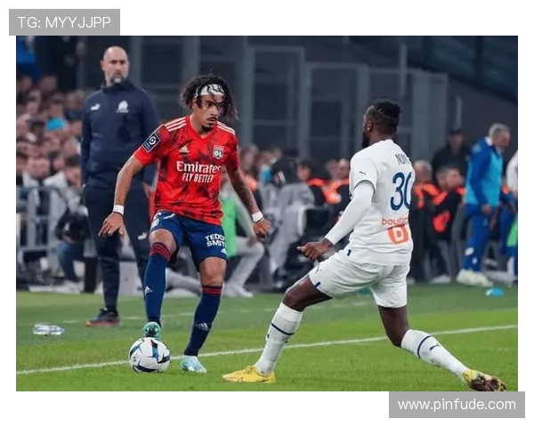 马赛法甲仅落后巴黎两分何以被称为全面危机